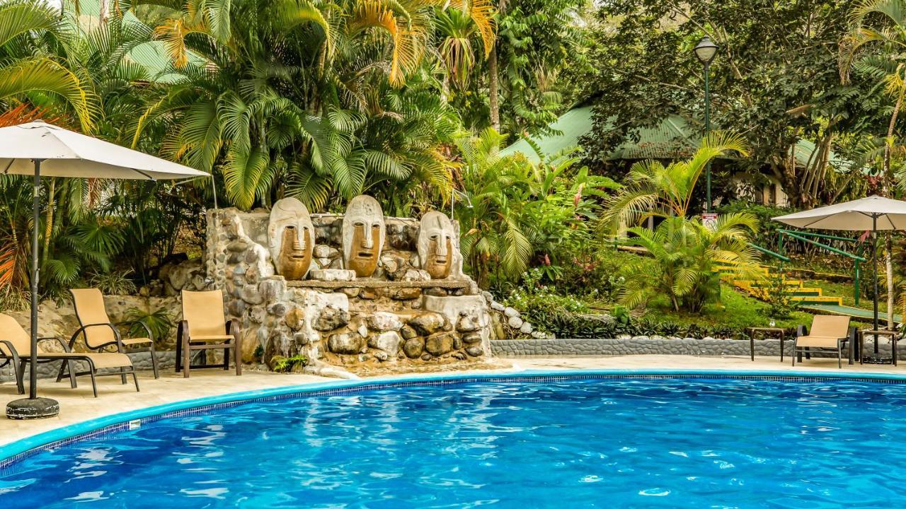 Hotel Villas Rio Mar Dominical Exterior photo