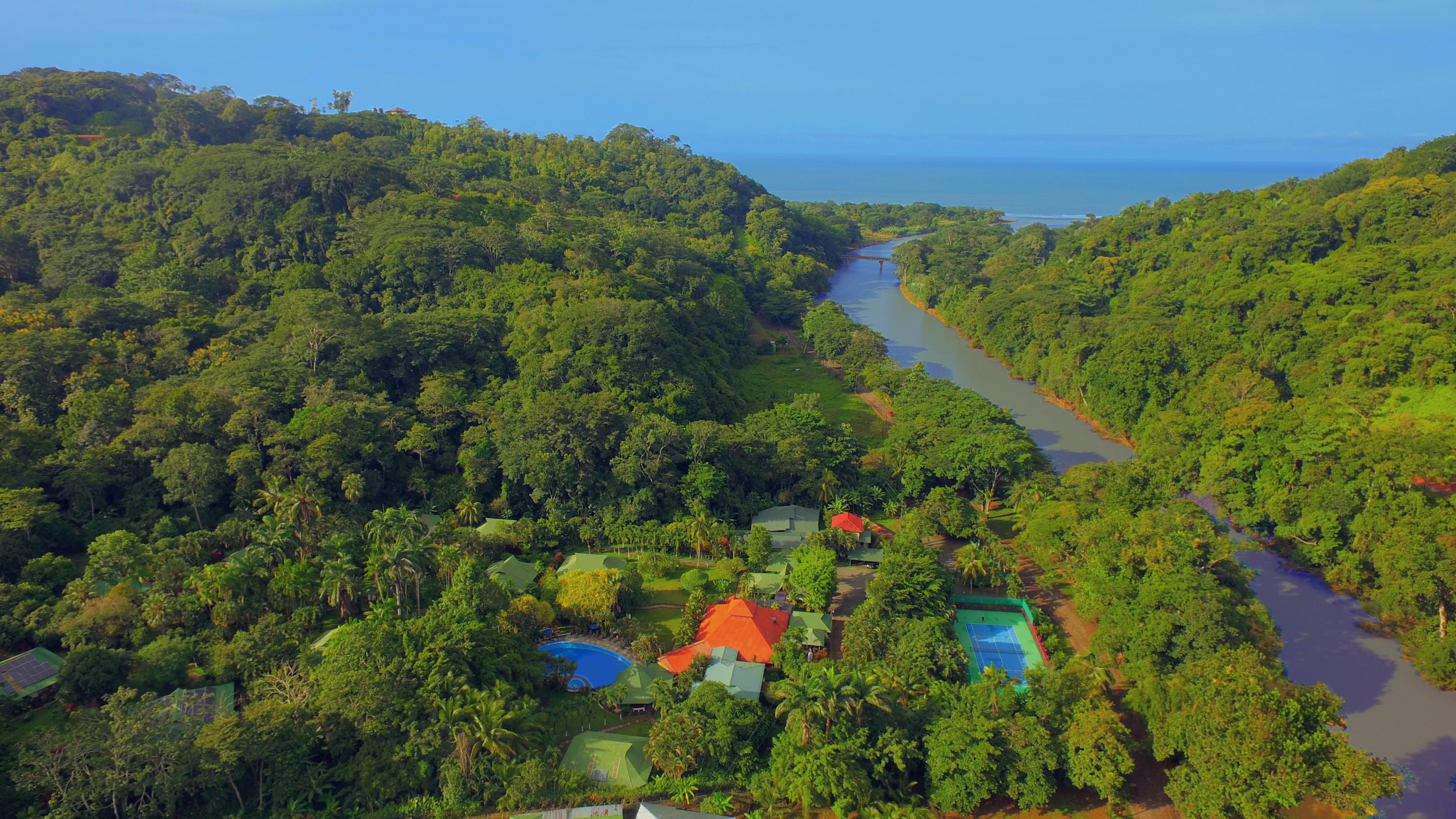 Hotel Villas Rio Mar Dominical Exterior photo